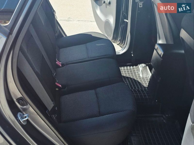 Хэтчбек Hyundai i30 2011 в Киеве фото 89 Хэтчбек Hyundai i30 2011 в Киеве