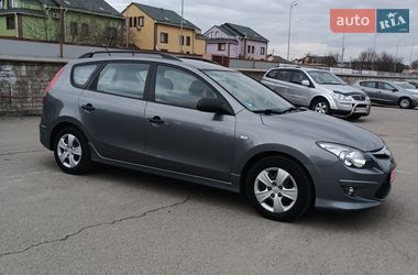 Универсал Hyundai i30 2011 в Виннице