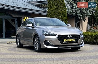 Фастбэк Hyundai i30 2018 в Львове