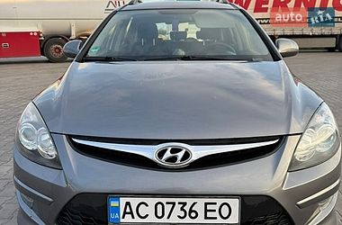 Универсал Hyundai i30 2011 в Луцке