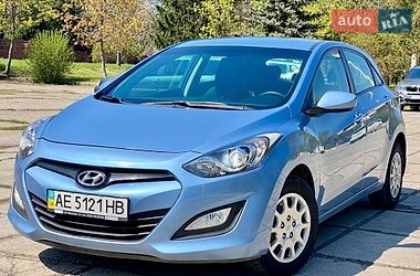 Хэтчбек Hyundai i30 2012 в Харькове