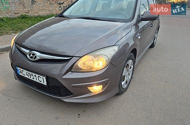 Универсал Hyundai i30 2011 в Бердичеве