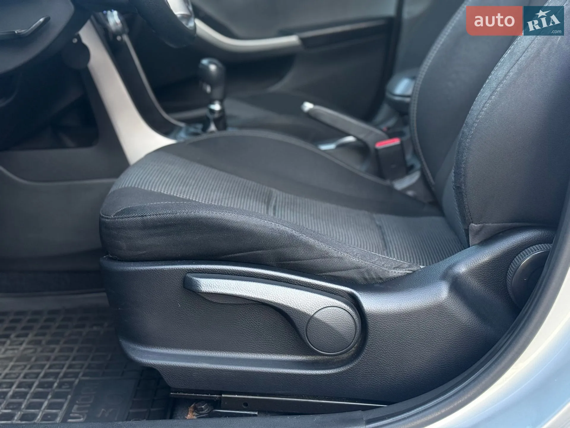 2013 Hyundai i30 - мініатюра 18