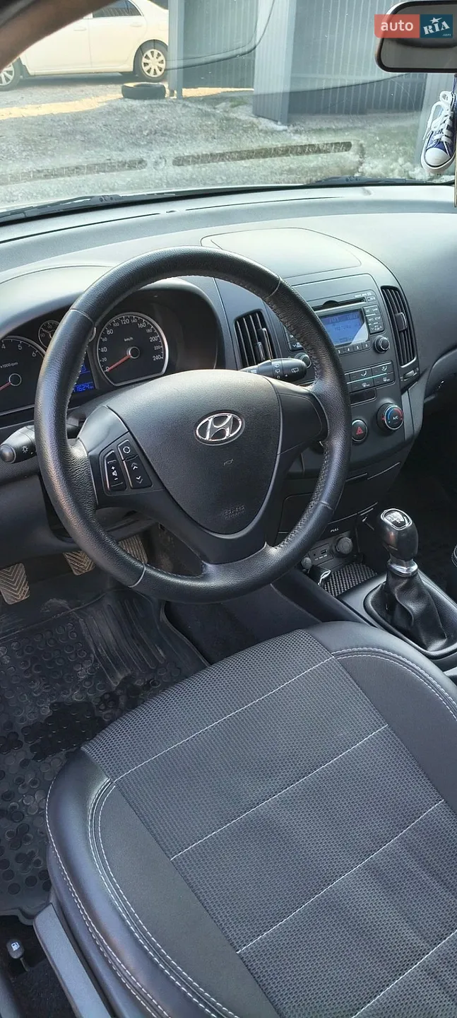 2010 Hyundai i30 - мініатюра 12