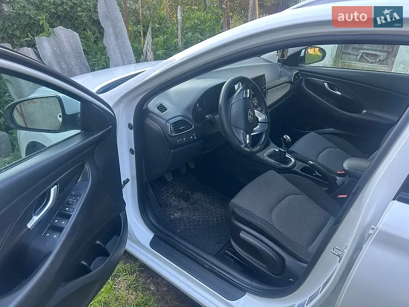 Hyundai i30 2019 VIN TMAH281AALJ054742 фото оголошення 9 з 44