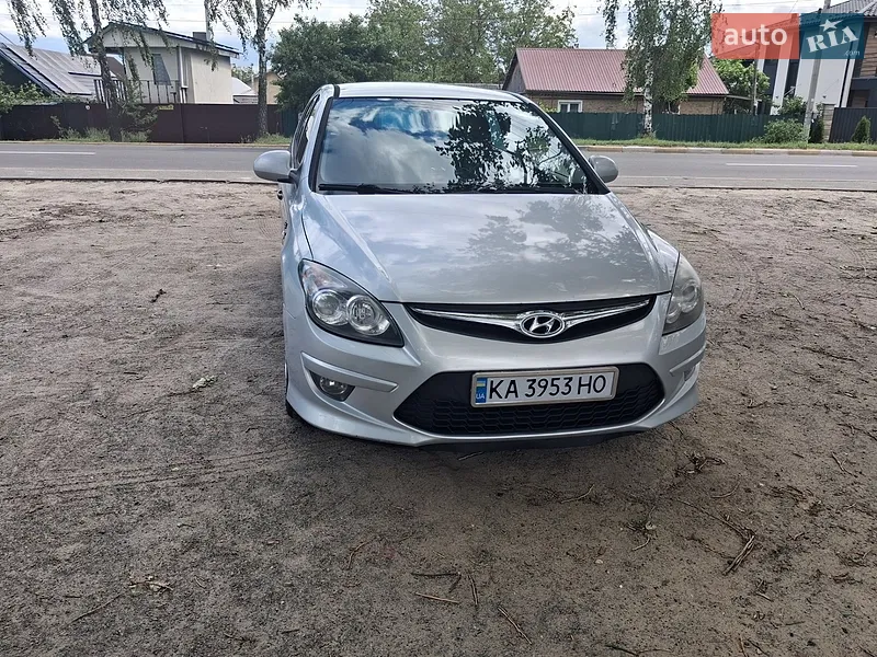 Hyundai i30 2011