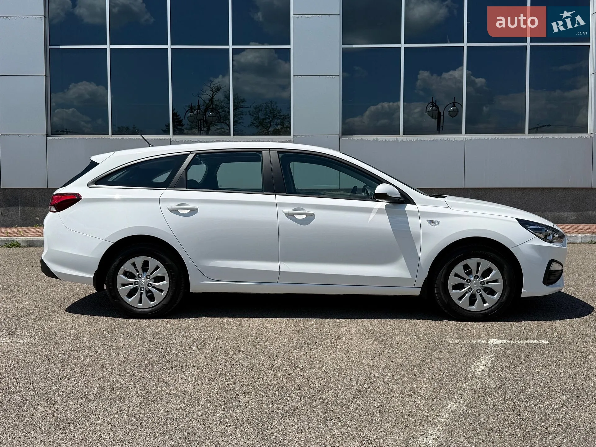 2023 Hyundai i30 - мініатюра 12