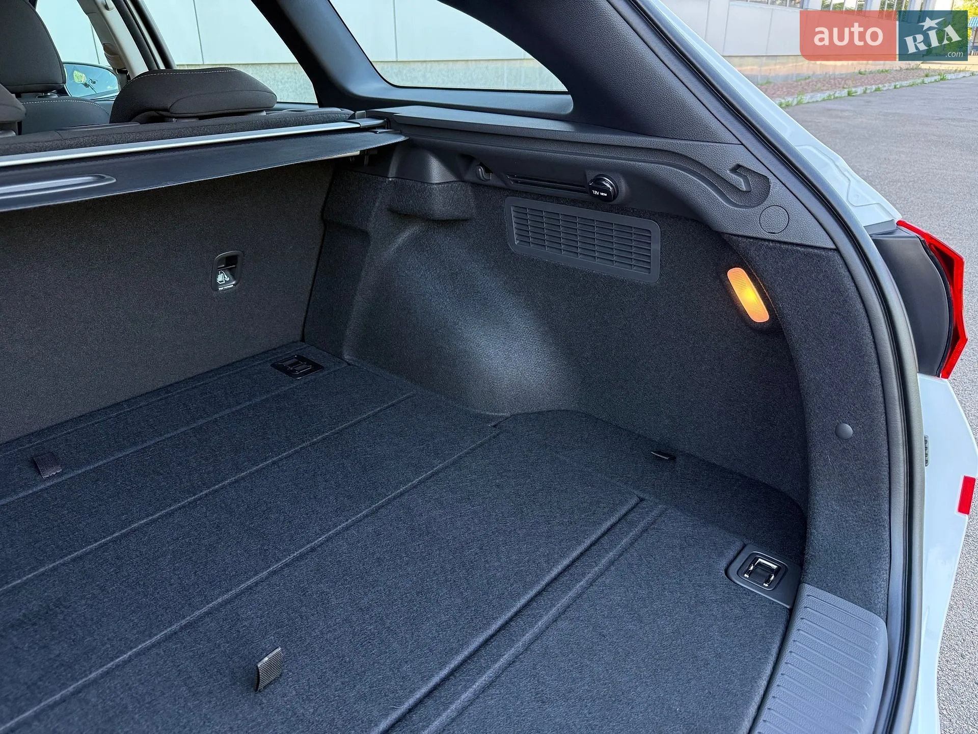 2023 Hyundai i30 - мініатюра 88