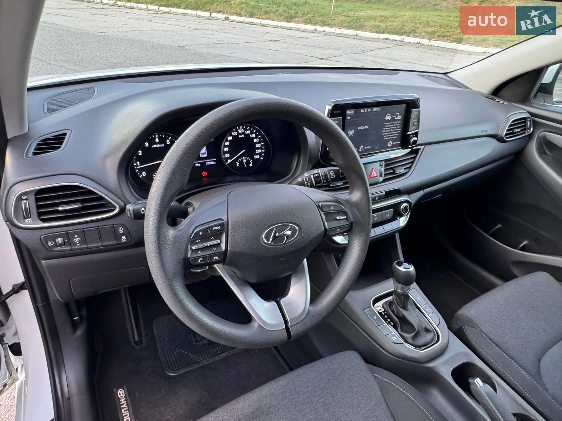2021 Hyundai i30 - мініатюра 13