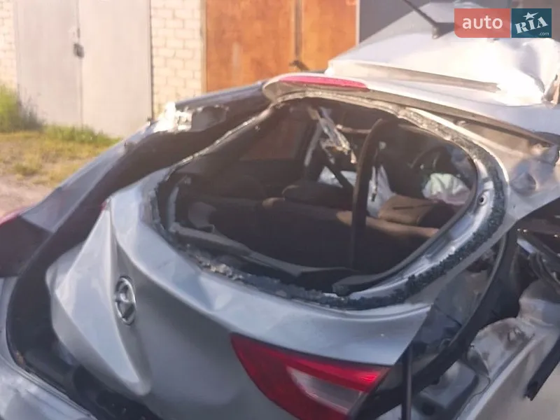 Hyundai i30 2014 VIN TMAD251UBEJ182379 фото оголошення 4 з 53