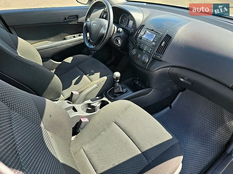 Hyundai i30 2009 VIN TMADB81TP9J005096 фото оголошення 31 з 64