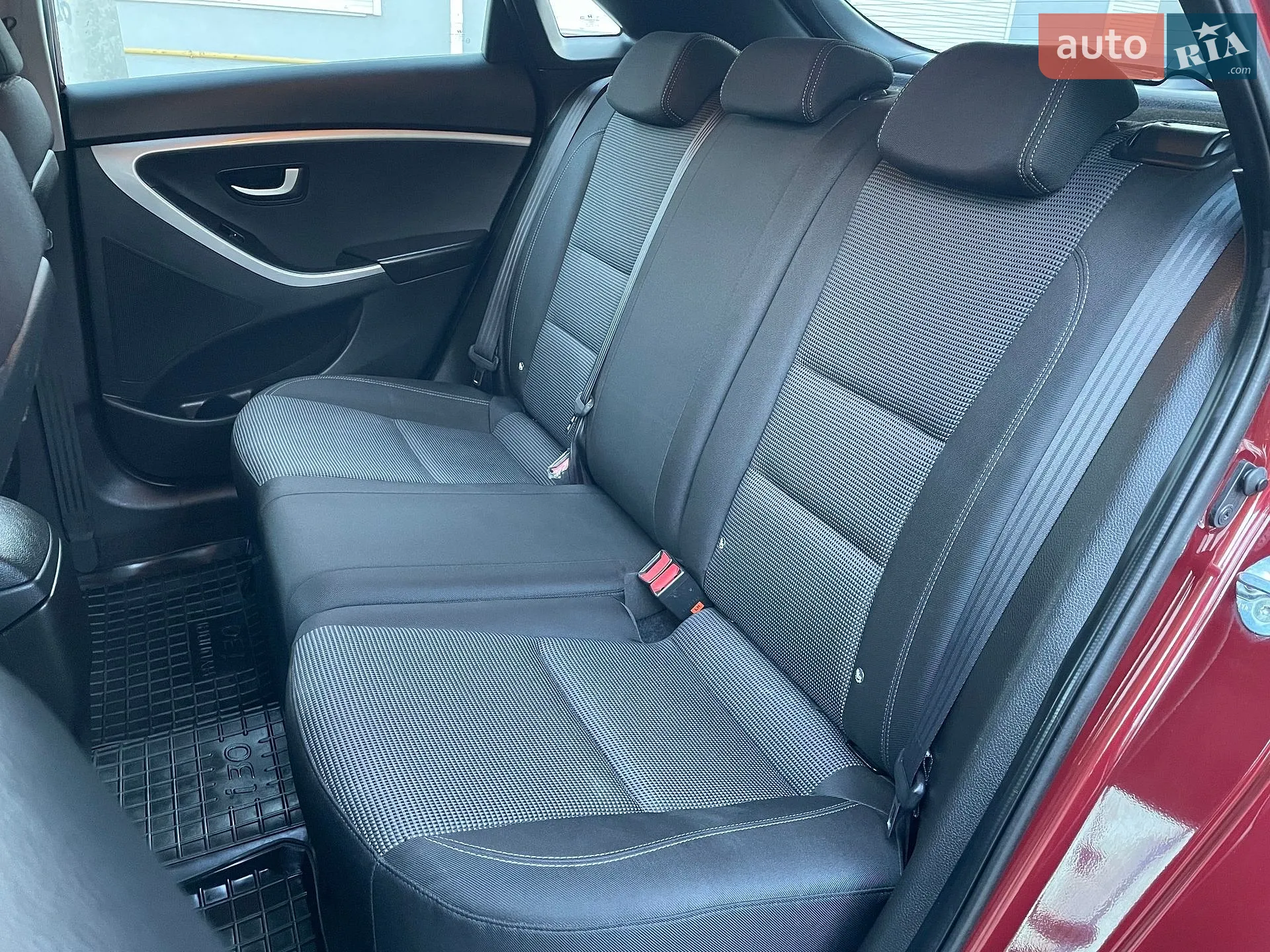 2016 Hyundai i30 - мініатюра 100