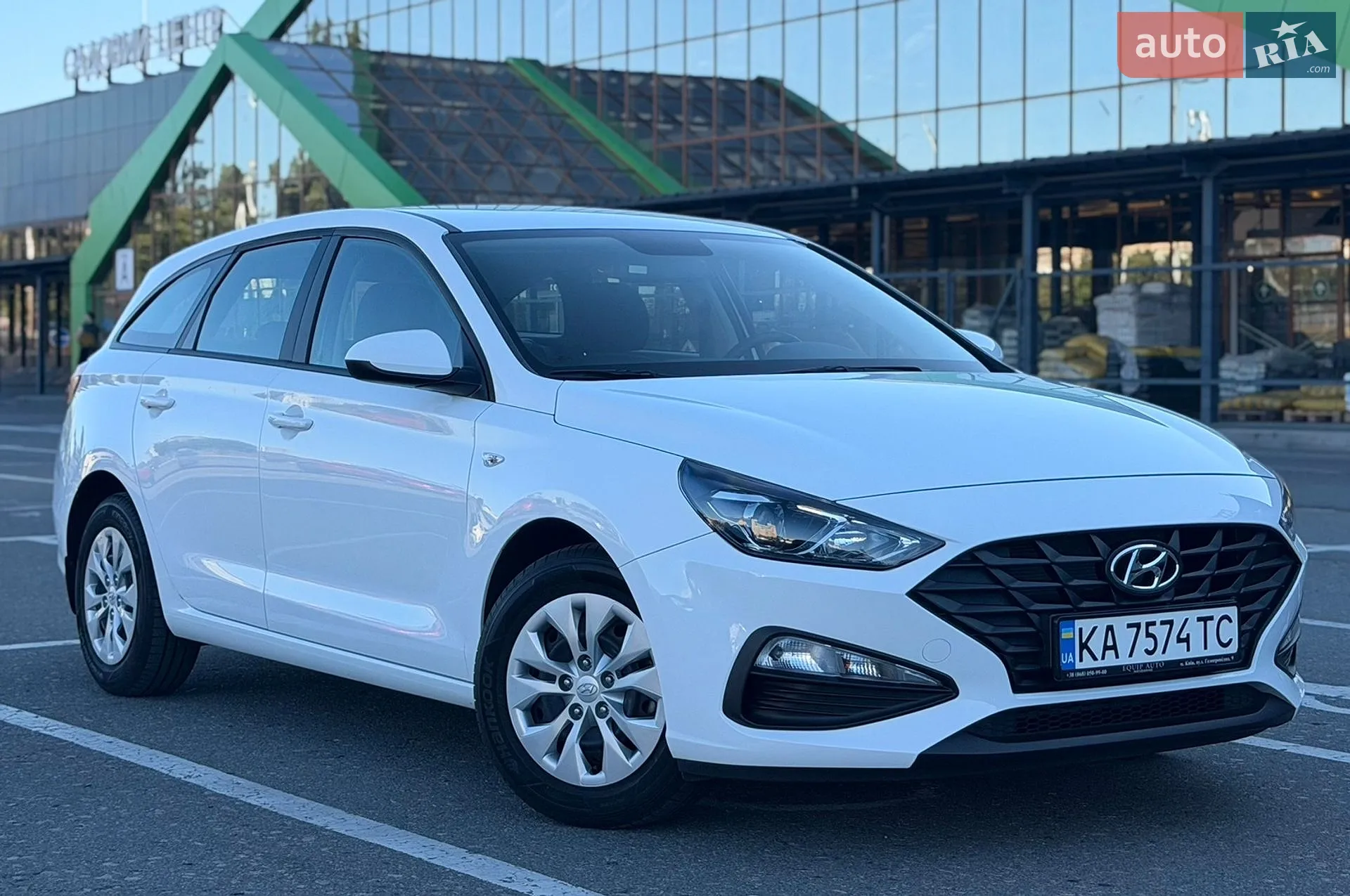 2022 Hyundai i30 - фото 1
