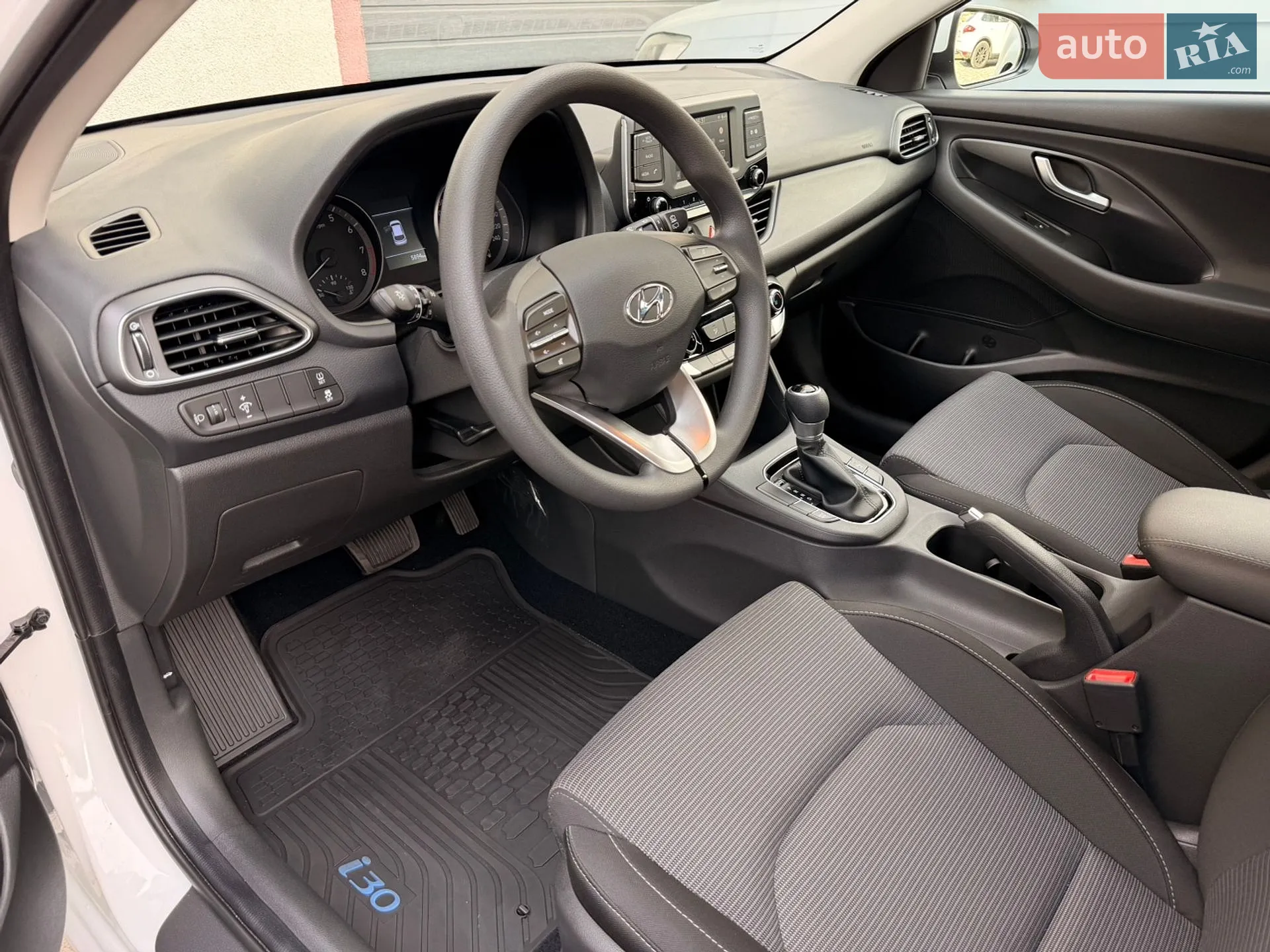 2022 Hyundai i30 - мініатюра 36