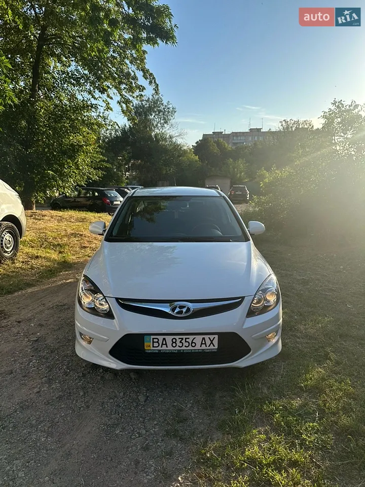 2010 Hyundai i30 - мініатюра 11