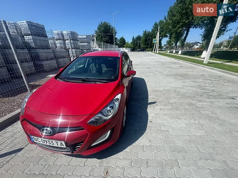 Hyundai i30 2014