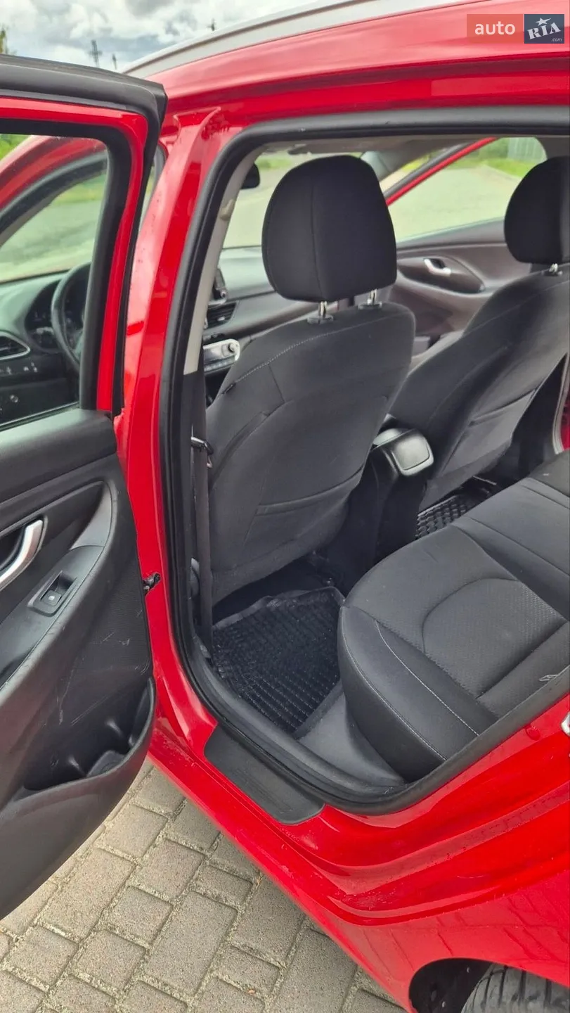 2018 Hyundai i30 - мініатюра 13