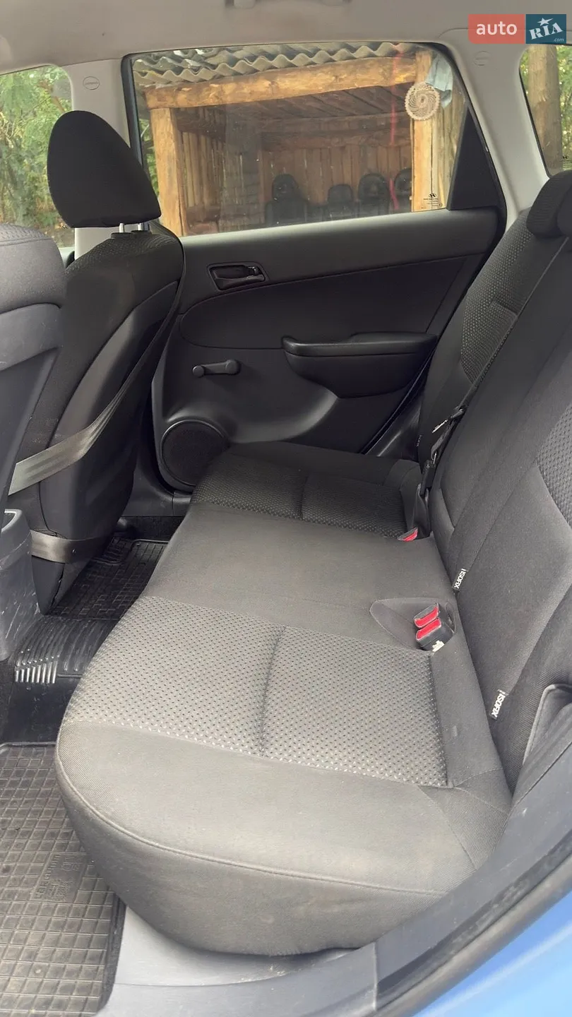 2011 Hyundai i30 - мініатюра 12
