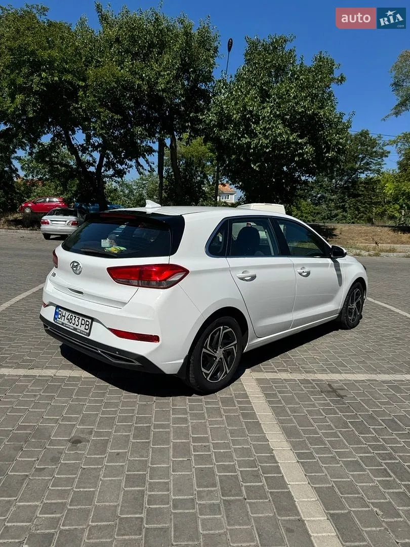 2021 Hyundai i30 - мініатюра 10