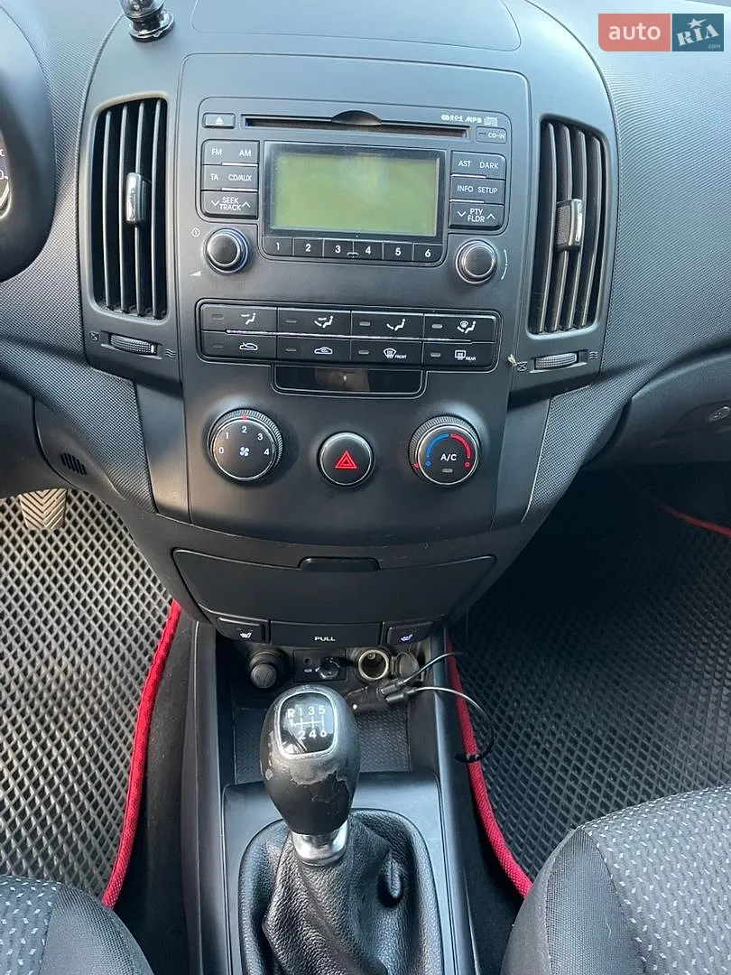 2011 Hyundai i30 - мініатюра 16