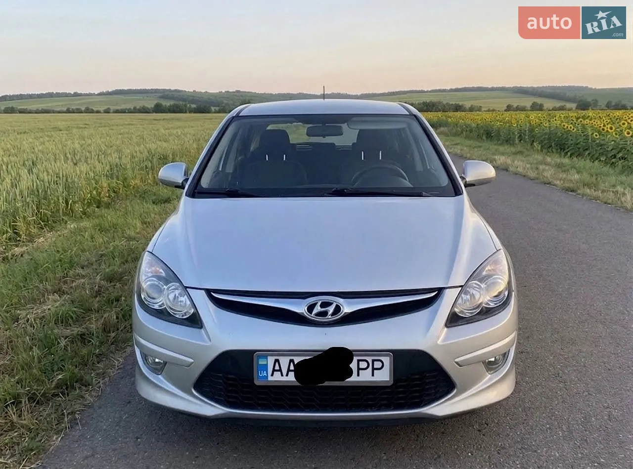 Hyundai i30 2011