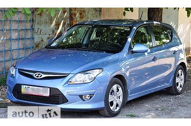 Хетчбек Hyundai i30 2011 в Житомирі