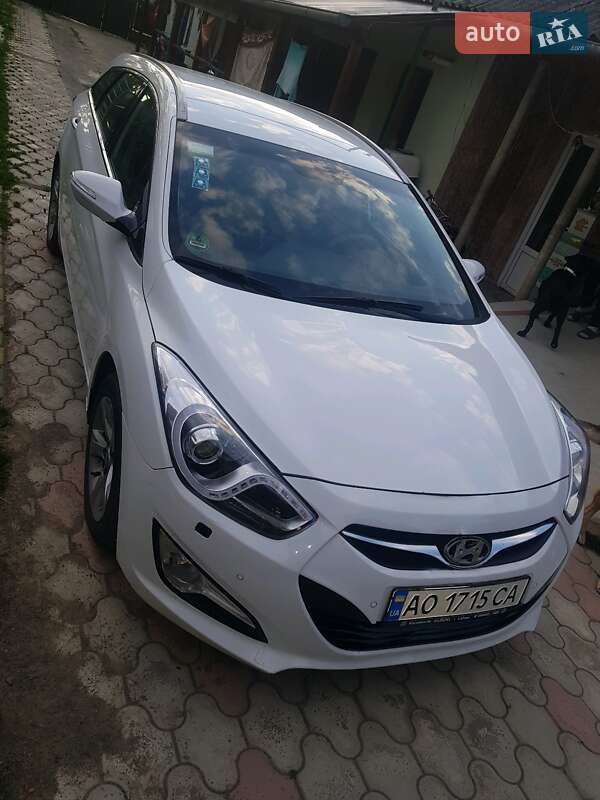 Hyundai i40 2012