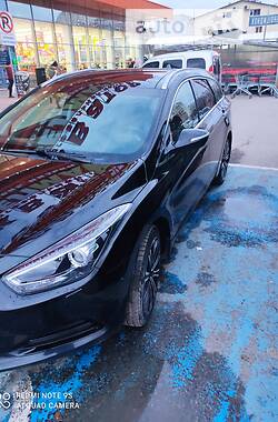 Универсал Hyundai i40 2016 в 