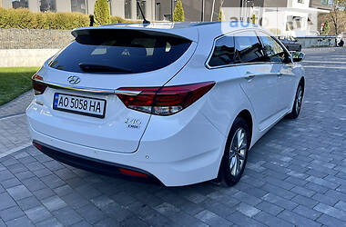 Універсал Hyundai i40 2017 в Ужгороді