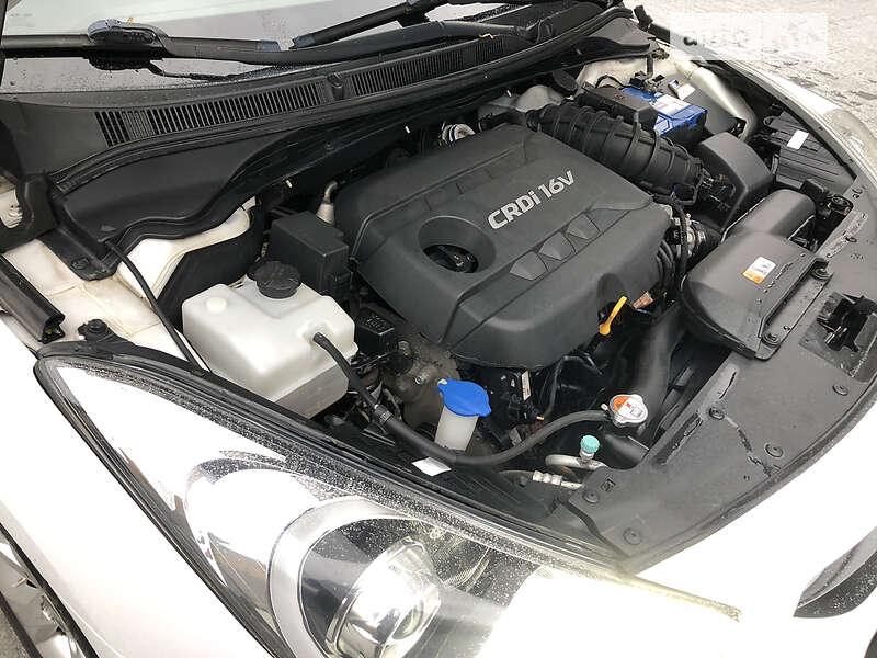 Універсал Hyundai i40 2014 в Тячеві