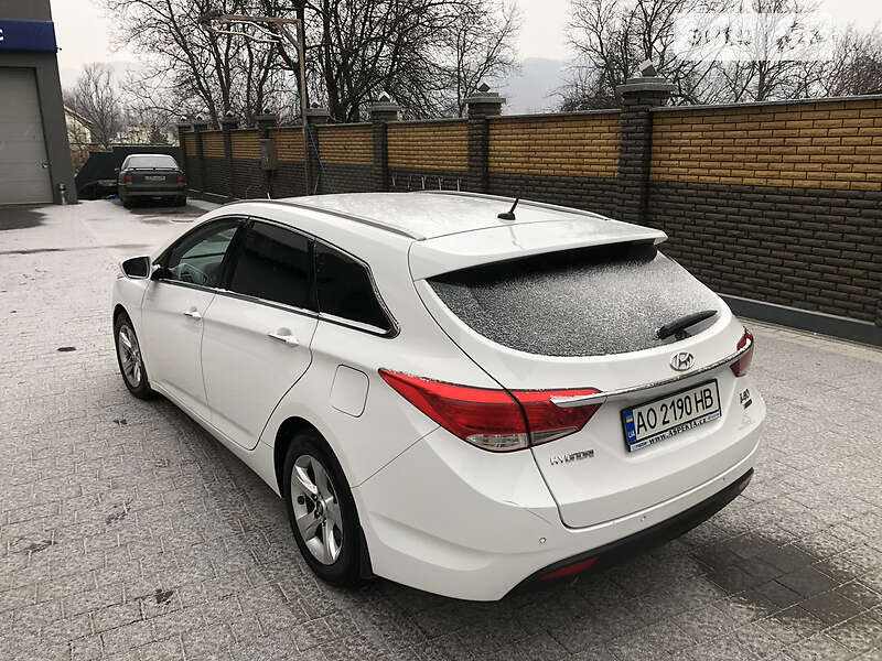 Універсал Hyundai i40 2014 в Тячеві