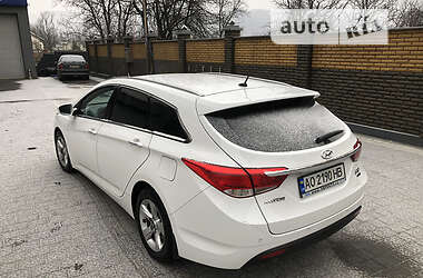 Універсал Hyundai i40 2014 в Тячеві