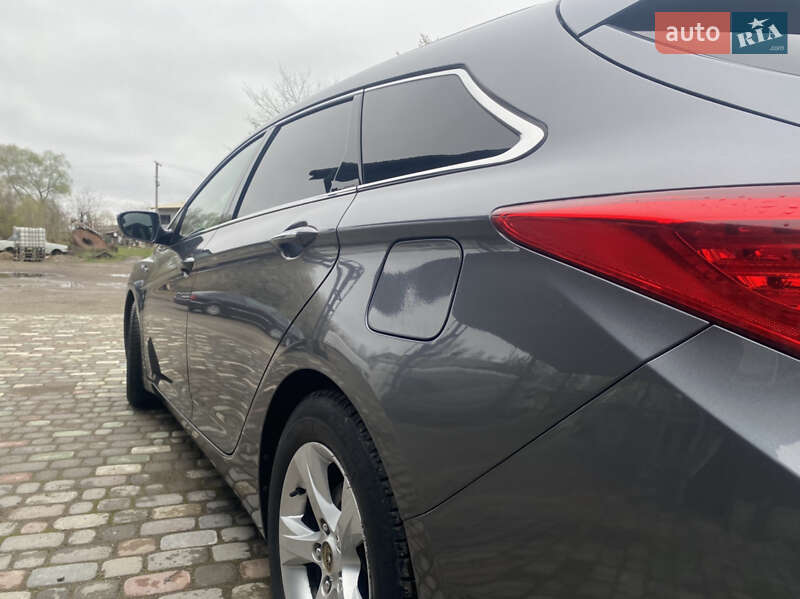 Универсал Hyundai i40 2012 в Вижнице