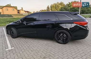 Универсал Hyundai i40 2011 в 