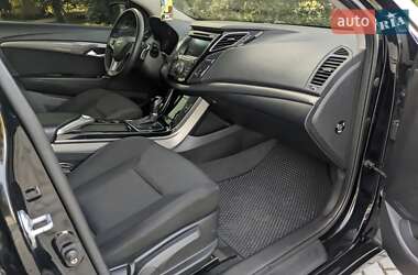 Универсал Hyundai i40 2011 в 