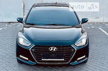 Седан Hyundai i40 2015 в Одессе