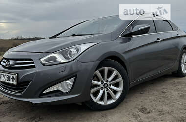 Седан Hyundai i40 2011 в Івано-Франківську