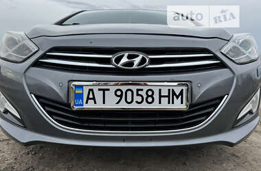 Седан Hyundai i40 2011 в Івано-Франківську