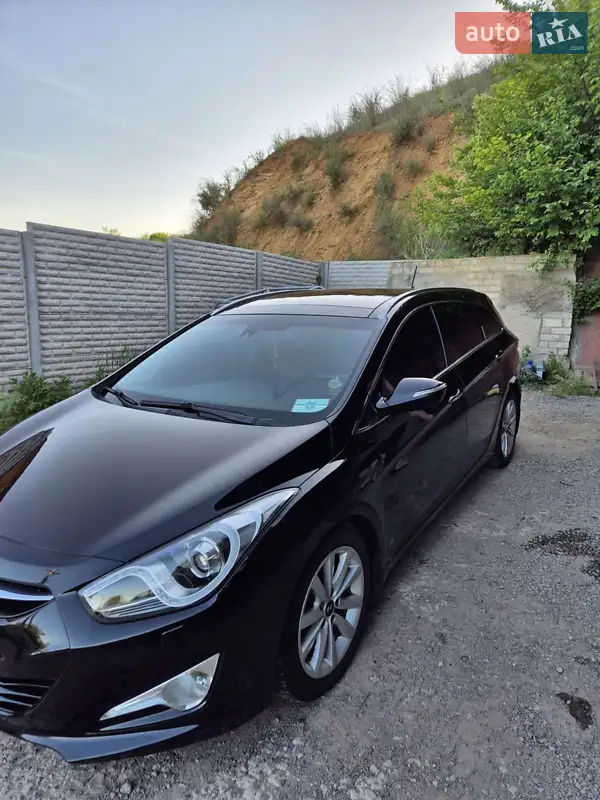 Hyundai i40 2011