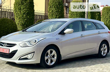 Універсал Hyundai i40 2012 в Рівному