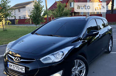 Универсал Hyundai i40 2011 в Звягеле