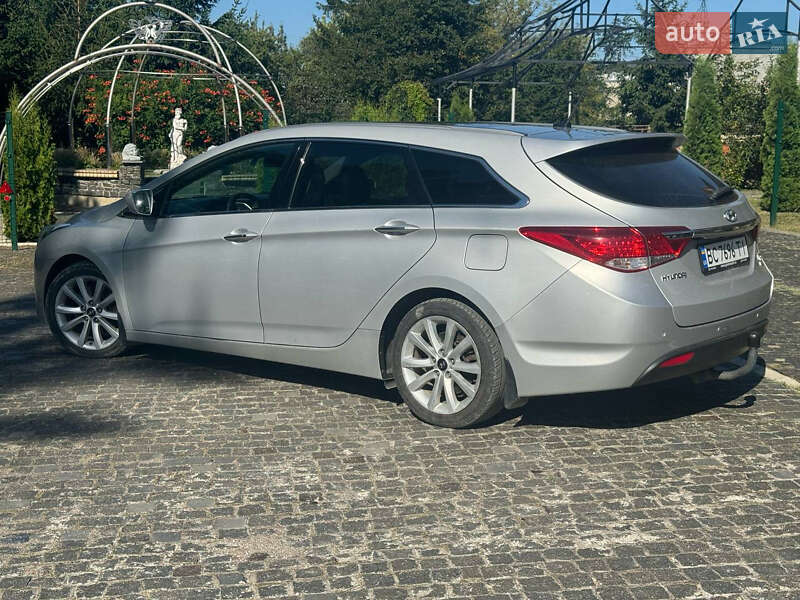Універсал Hyundai i40 2011 в Золочеві