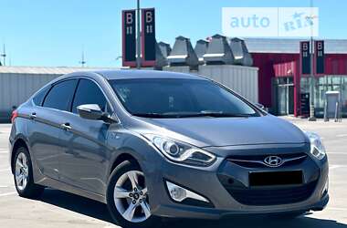 Седан Hyundai i40 2011 в Киеве