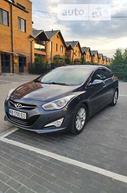 Седан Hyundai i40 2012 в Вінниці