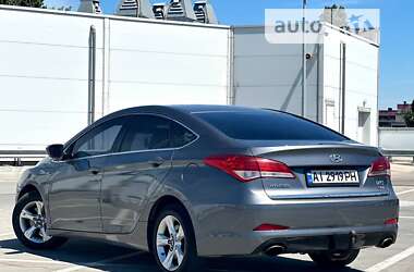 Седан Hyundai i40 2011 в Киеве