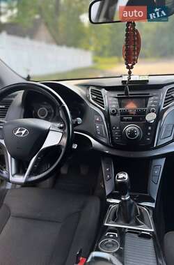 Універсал Hyundai i40 2012 в Прилуках