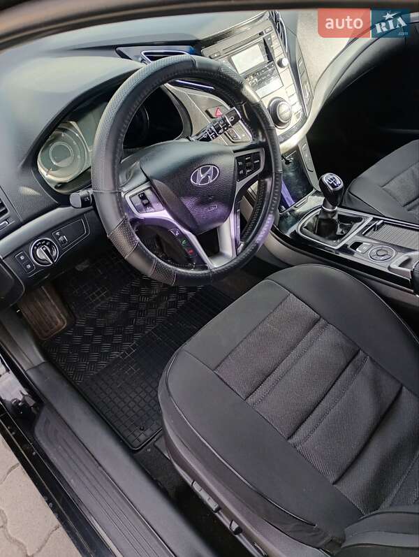 Универсал Hyundai i40 2012 в Шептицькому