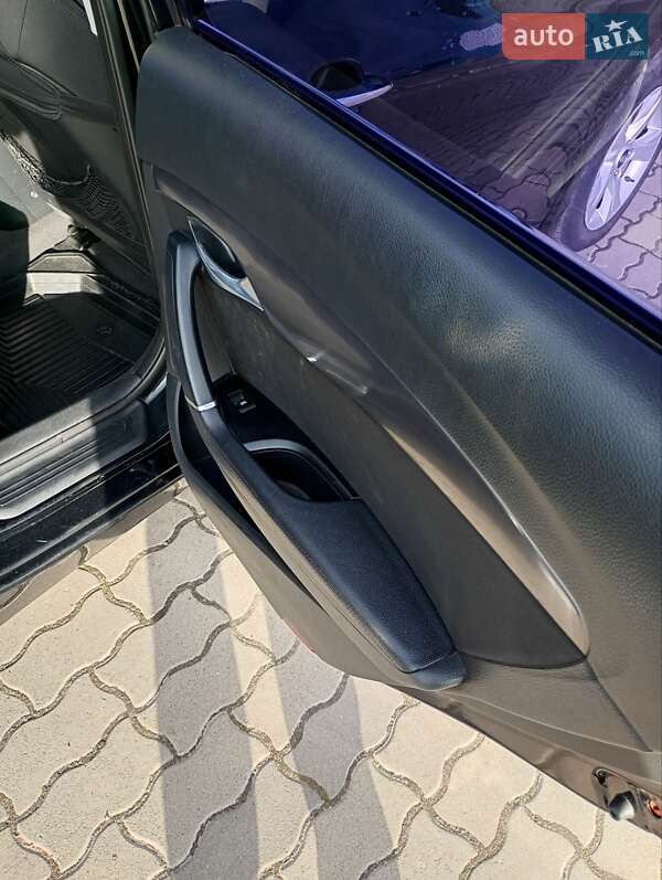 Универсал Hyundai i40 2012 в Шептицькому