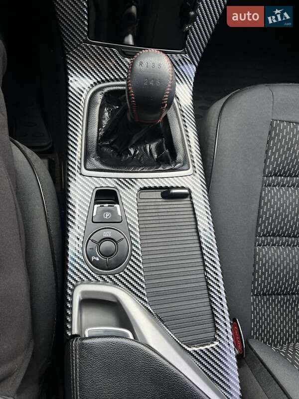 Универсал Hyundai i40 2012 в Нетешине