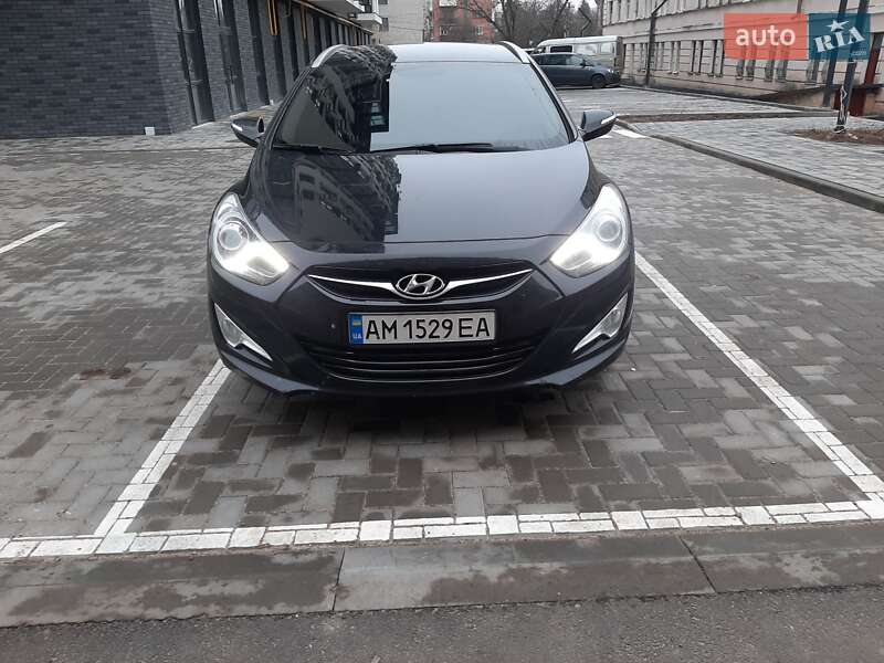 Универсал Hyundai i40 2012 в Житомире